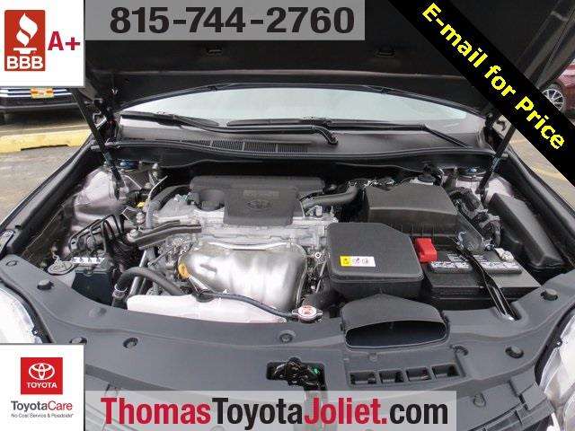 2017 Toyota Camry SE 4dr Sedan